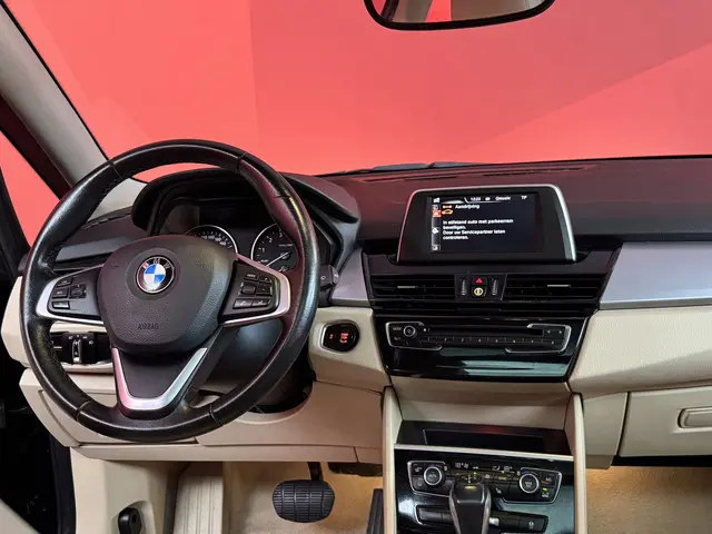 BMW 2 Serie Gran Tourer 218i Sport 2016 Benzine 4