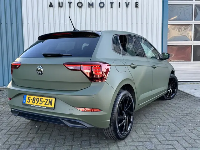 Volkswagen Polo 1.0 TSI Gree Wrap / Zwart met. 2023 Benzine 5