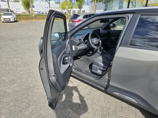 Toyota Yaris Cross 1.5 VERKOCHT 2021 Hybride Benzine 7