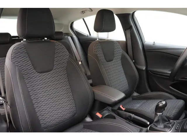 Opel Astra 1.0 Edition 2016 Benzine 13