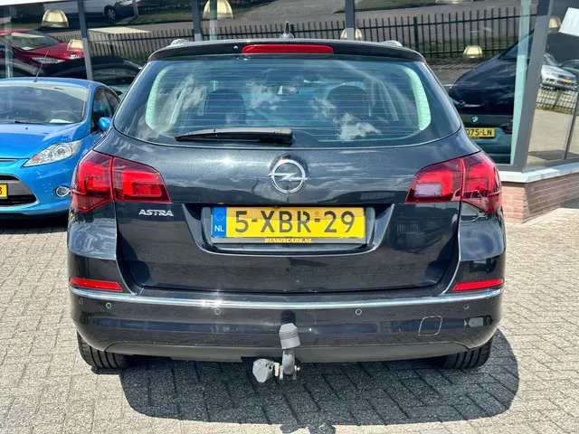 Opel Astra Sports Tourer 1.4 Turbo Cosmo 2014 Benzine 7