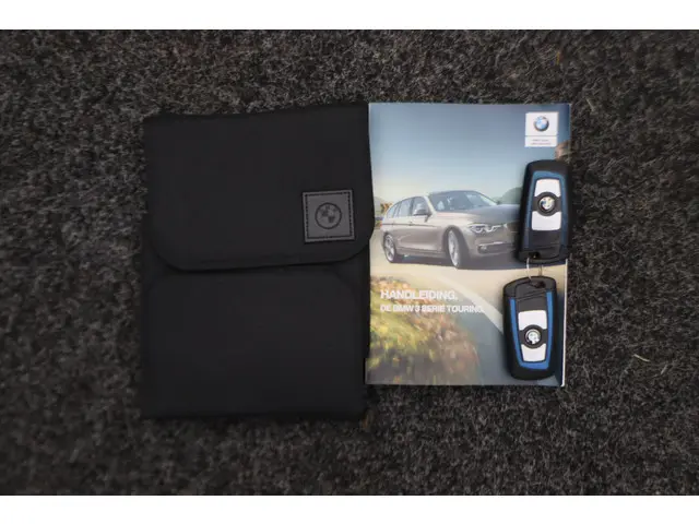 BMW 3 Serie Touring 318i M Sport Edition 2018 Benzine 52