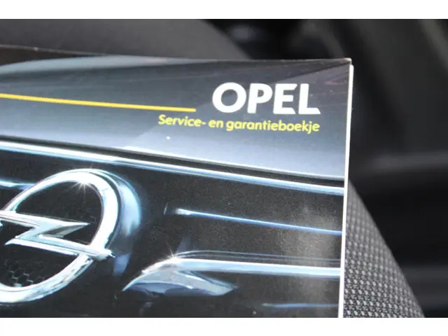 Opel Combo 1.5D L1H1 Edition 2021 Diesel 12