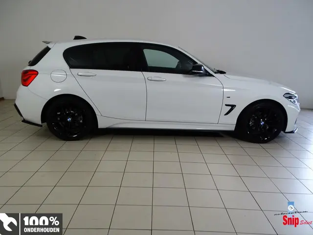 BMW 1 Serie 118i M-Pakket 2016 Benzine 5