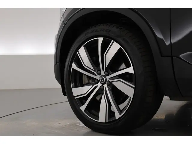 Volvo XC40 1.5 T4 Recharge R-Design 2022 Hybride Benzine 31