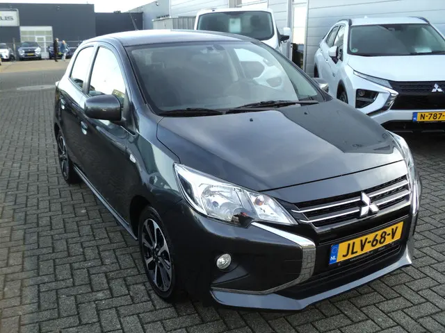 Mitsubishi Space Star 1.2 Edition AUTOMAAT 2024 Benzine 10