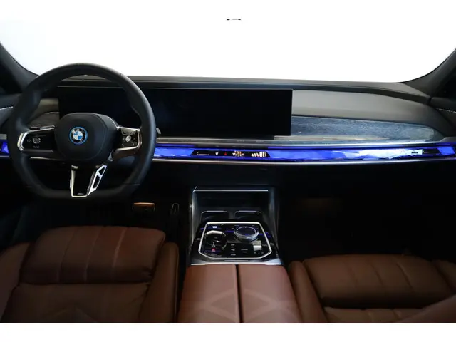 BMW i7 xDrive60 2025 Elektrisch 10