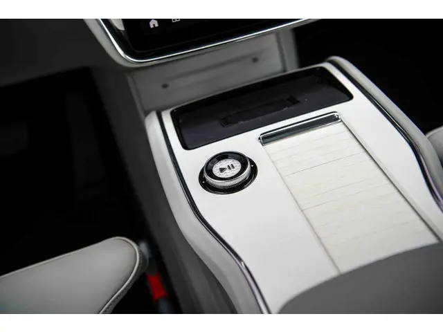 Volvo EX90 Single Motor Plus 7p. 104 kWh 2025 Elektrisch 13