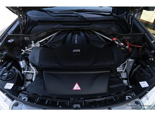 BMW X5 M F85 2017 Benzine 14