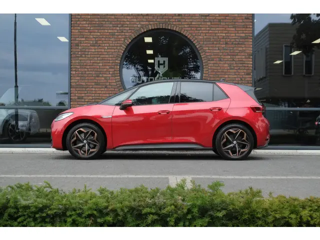 Volkswagen ID.3 Pro S 77 kWh 2023 Elektrisch 5