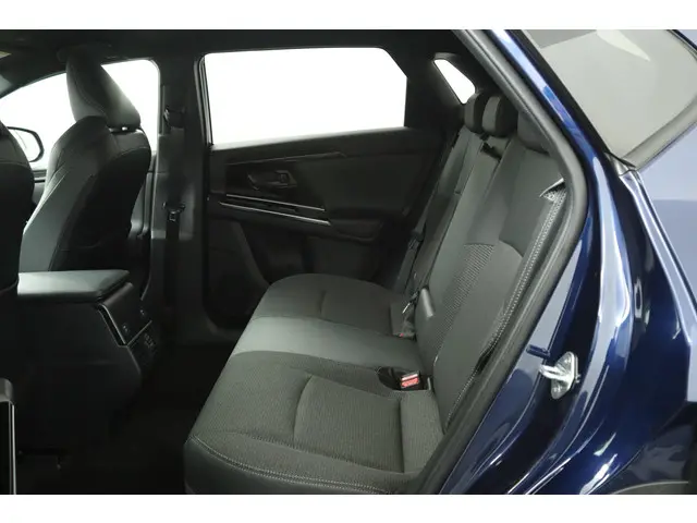 Toyota bZ4X Business Plus 71 kWh 2023 Elektrisch 18