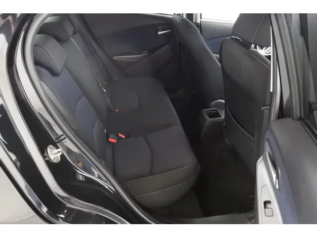 Mazda 2 1.5 90pk Nakama 2016 Benzine 26