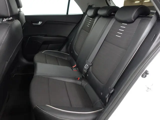 Kia Rio 1.0 TGDI GT-Line Blackpack- 2019 Benzine 23