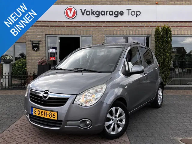 Opel Agila 1.2 Edition 2014 Benzine