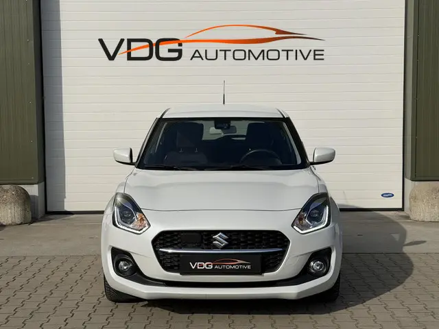 Suzuki Swift 1.2 Select Smart Hybrid 2022 Benzine 10