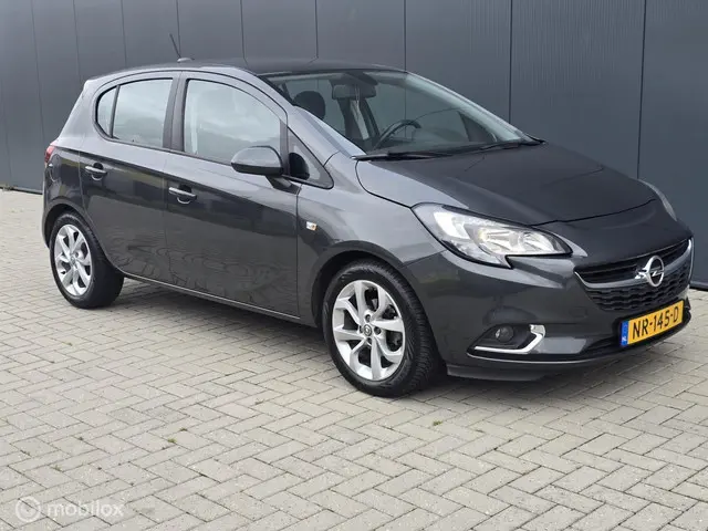 Opel Corsa 1.4, 5Drs, Dealer-onderhouden. 2017 Benzine 4