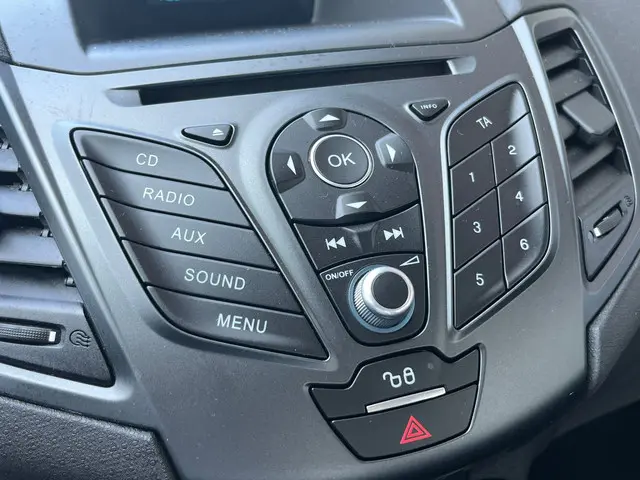 Ford Fiesta 1.0 Style 2015 Benzine 15