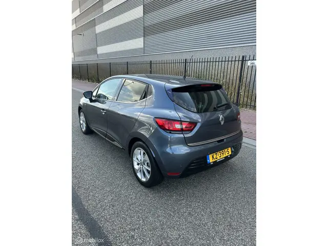 Renault Clio 0.9 TCe Limited 2016 Benzine 4