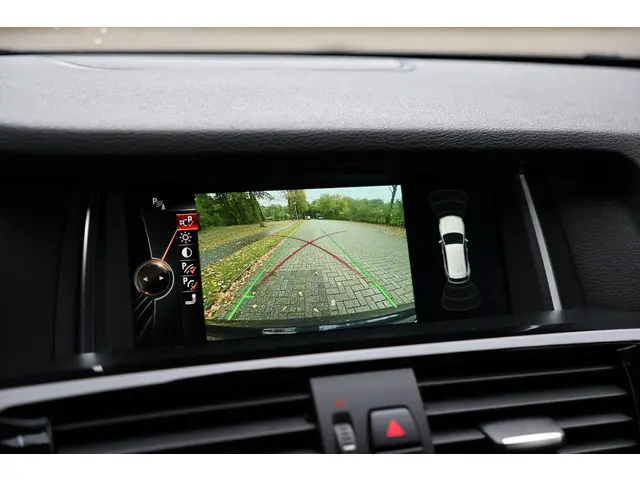 BMW X3 xDrive35i High Executive 2015 Benzine 30