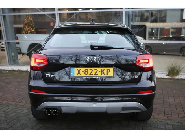 Audi Q2 35 TFSI S Edition 2019 Benzine 23