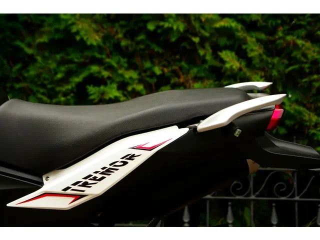 Honda Monkey GROME | 125 A1 A2 2021 Benzine 23