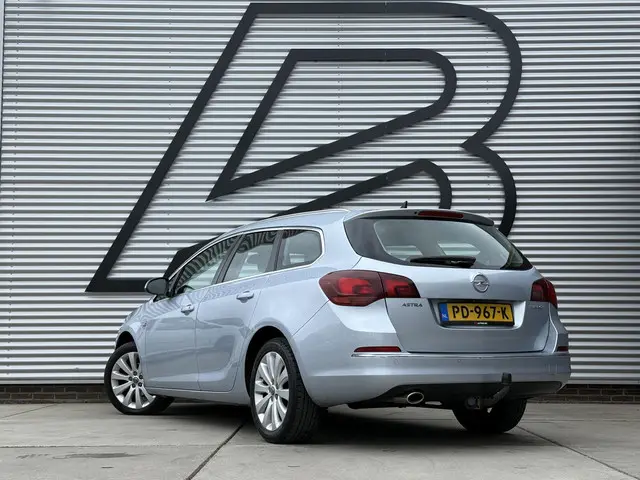 Opel Astra Sports Tourer 1.4 Turbo Sport + 2015 Benzine 7