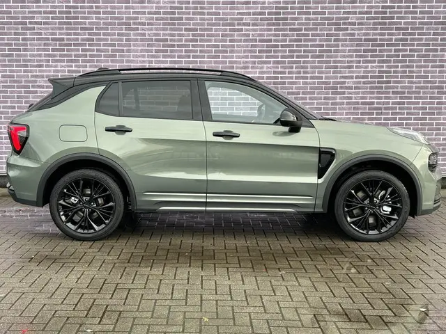 Lynk & Co 01 1.5 More 2025 Hybride Benzine 8