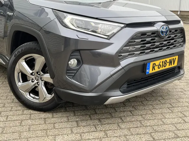 Toyota RAV4 2.5 Hybrid AWD Style 2022 Hybride Benzine 43
