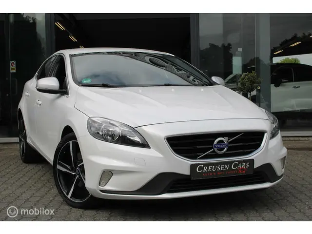 Volvo V40 2.0 T2 R-Design/Navi/Tel/Pdc/Trekhaak/ 2015 Benzine 6