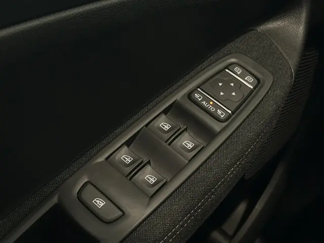 Renault ZOE R135 Iconic 52 kWh 2024 Elektrisch 19