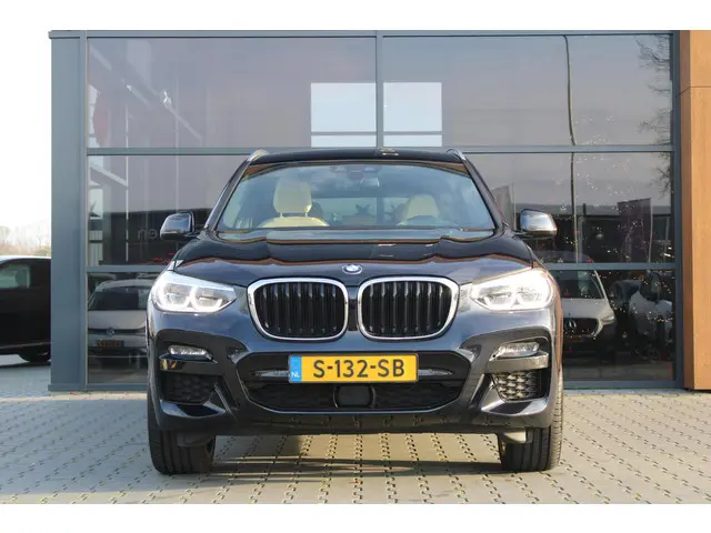 BMW X3 xDrive30e High Executive 2020 Hybride Benzine 6