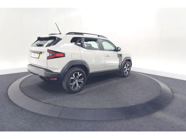 Dacia Duster Mild Hybrid 130 Expression 2025 Benzine 9