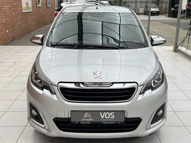 Peugeot 108 e-VTi 72 Active 2020 Benzine 19