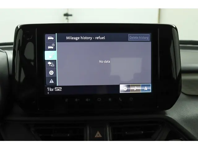 Suzuki Swift 1.2 Comfort Smart Hybrid 2026 Benzine 53