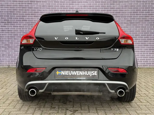 Volvo V40 1.5 T3 Polar+ Sport 2020 Benzine 10