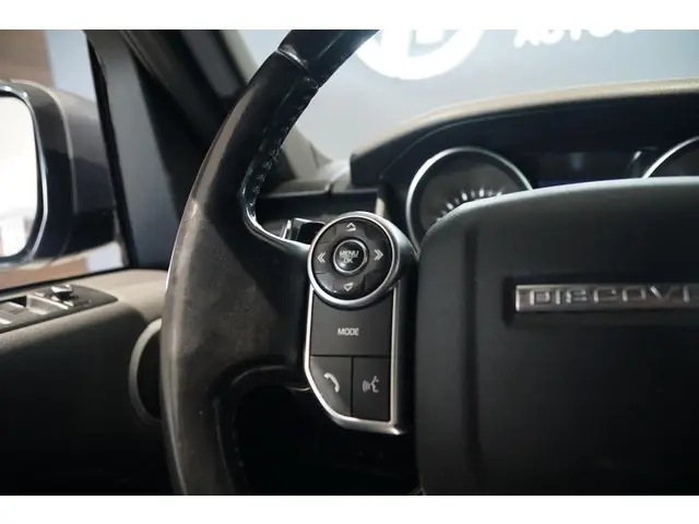 Land Rover Discovery 2.0 Sd4 2018 Diesel 25