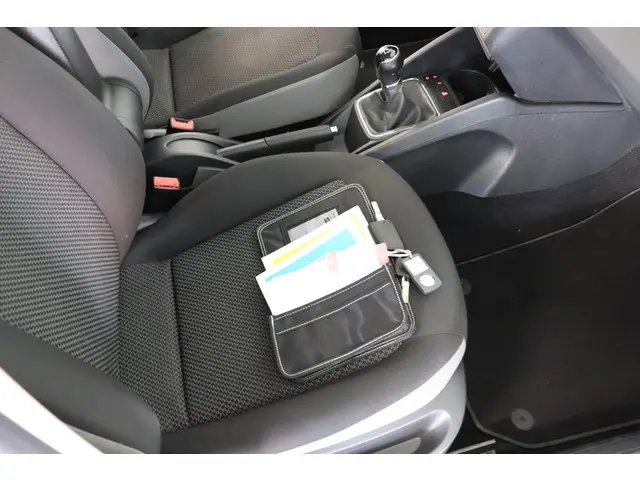 SEAT Ibiza ST 1.0 EcoTSI Style Connect 2015 Benzine 22