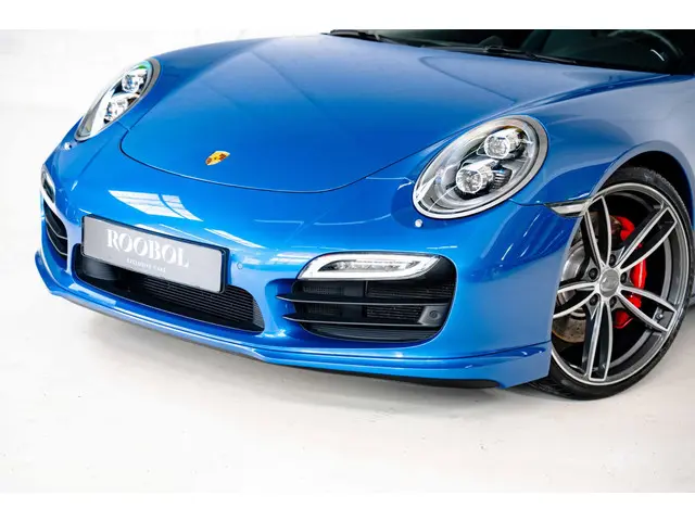 Porsche 911 Turbo 2014 Benzine 24