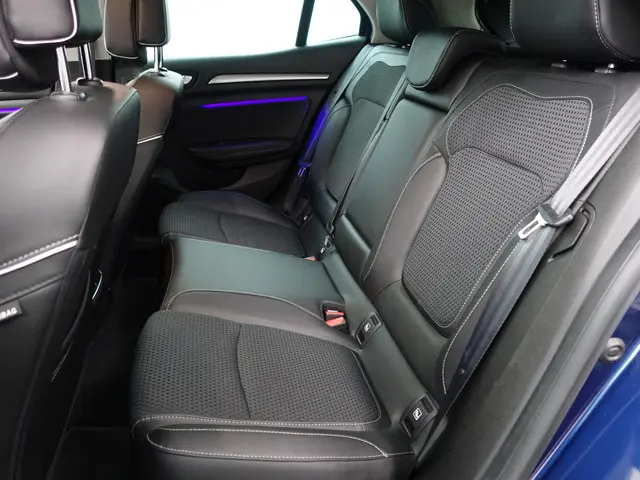 Renault Mégane 1.3 TCe 165pk Bose Aut- 2019 Benzine 26