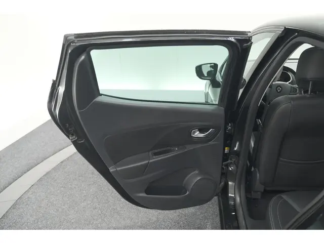 Renault Clio TCe 90 Intens 2017 Benzine 60