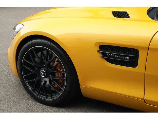 Mercedes-Benz AMG GT 4.0 S 2015 Benzine 19