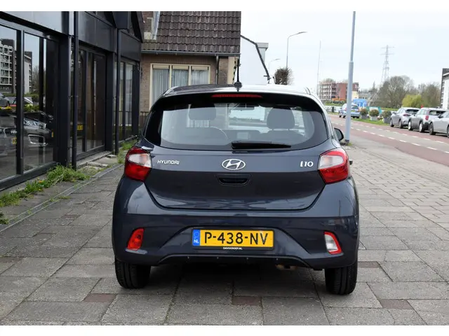 Hyundai i10 1.0 Comfort 2022 Benzine 9