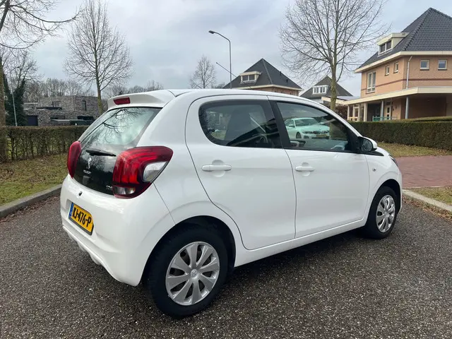 Peugeot 108 3