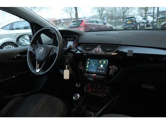 Opel Corsa 1.4 BLACK EDITION 2018 Benzine 6