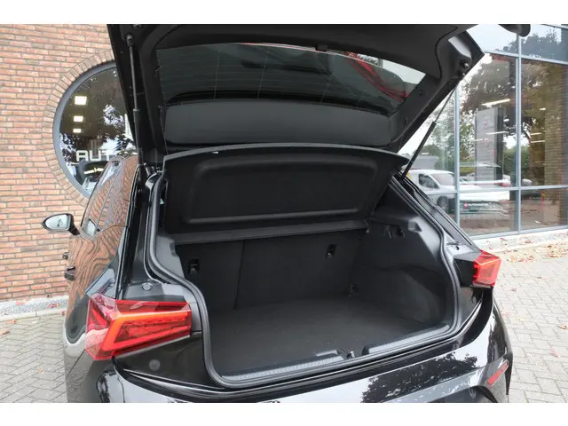 CUPRA Born Performance Limited 82 kWh 2024 Elektrisch 12