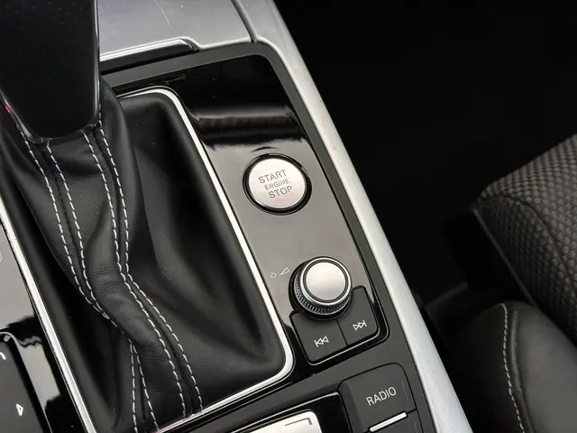 Audi A6 Avant 2.0 TFSI quattro S-Line 2018 Benzine 22