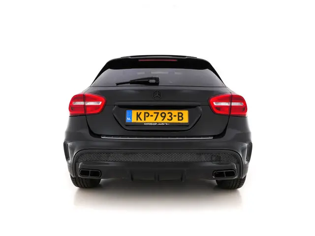 Mercedes-Benz GLA 45 AMG 4-Matic 2015 Benzine 5
