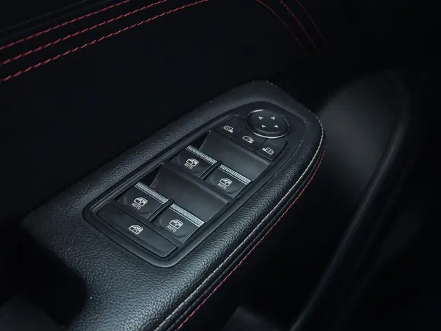 Renault Arkana 1.3 Hybrid 160 R.S. line 2023 Benzine 32