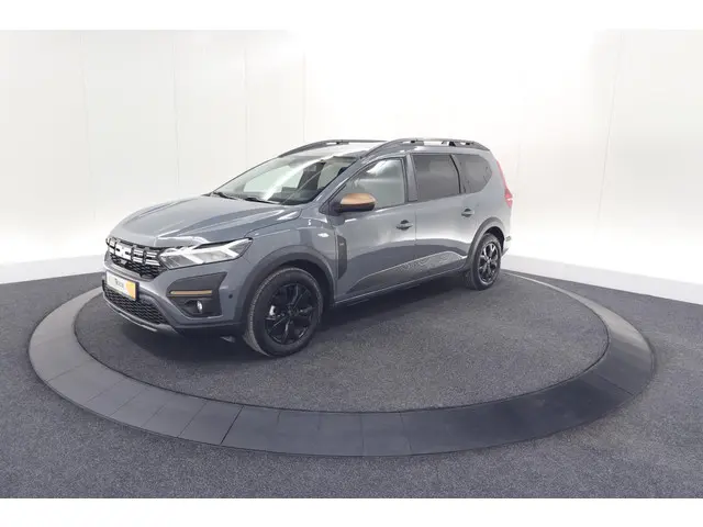 Dacia Jogger TCe 110 Extreme 2025 Benzine 76