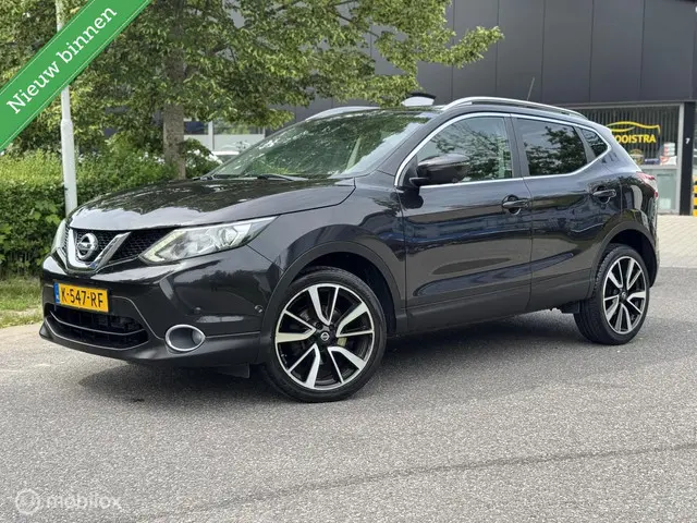 Nissan QASHQAI 1.2 Tekna 2015 Benzine